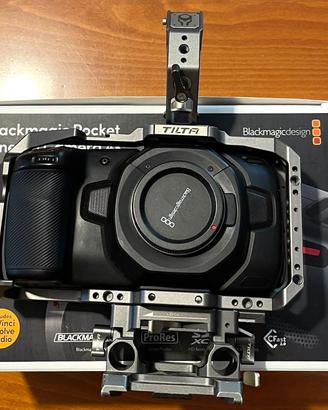 Blackmagic Pocket Cinema Camera 4K Kit completo