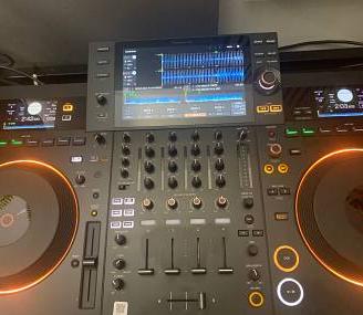 Pioneer Opus Quad