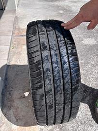 4 cerchi con le gomme 