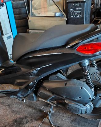 Piaggio Beverly 300