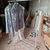 Espositore / Appendiabiti