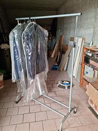 Espositore / Appendiabiti