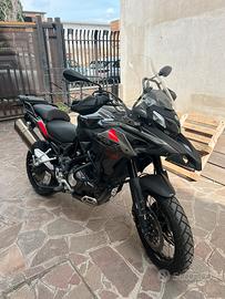 Benelli TRK 502x