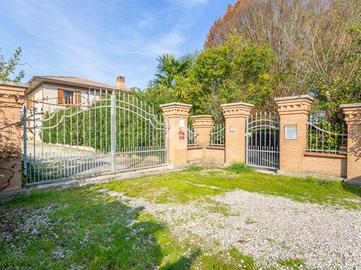 VILLA SINGOLA A COPPARO