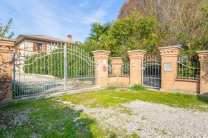 VILLA SINGOLA A COPPARO