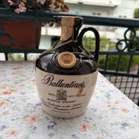 Ballantine’s Scotch Whisky – Ceramic Decanter