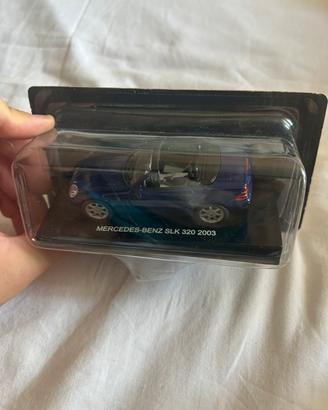 Modellino mercedes benz slk 320 2003 deagostini
