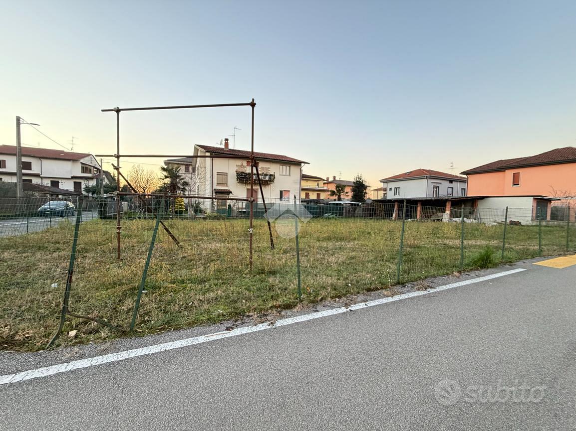 TER. RESIDENZIALE A MORENGO - Vista 2