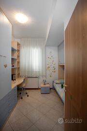 CAMERETTA  bimbo/a come nuova