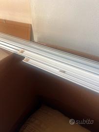 riloghe per tre finestre da sopra a sotto