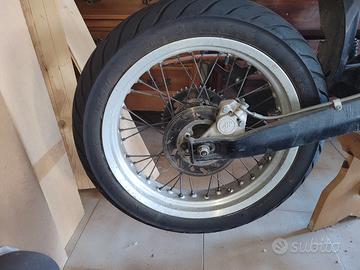Gomme motard 50