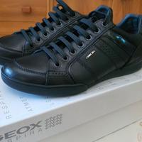 Sneakers Geox (40 €)