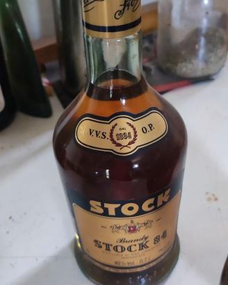 bottiglia vintage di Brandy Stock 84
