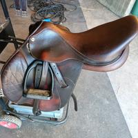 Sella da equitazione per salto