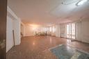 ampio-appartamento-con-terrazzo-via-dei-monti-di