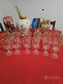 Servizio bicchieri.