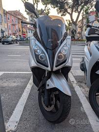 Kymco Downtown 300i 2010