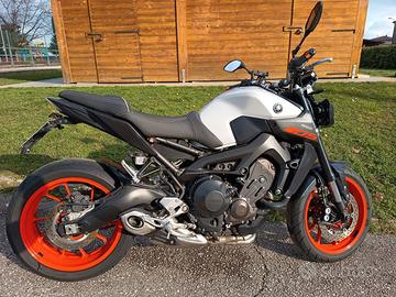 Yamaha mt09