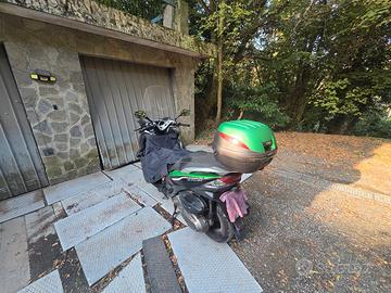kawasaky j300 scooter  