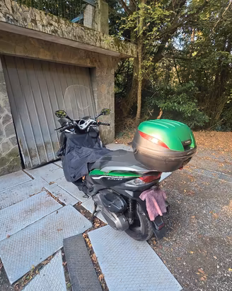 kawasaky j300 scooter  
