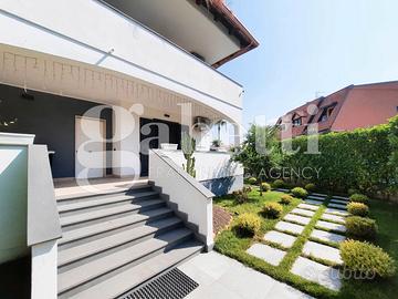 Villa bifamiliare Giugliano in Campania (Varcaturo