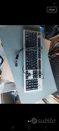 tastiera computer 