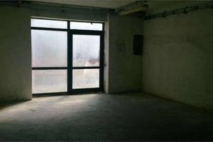 Immobile di 130 m² con 1 locale a Capannori