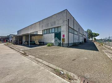 CAPANNONE A PONTEDERA