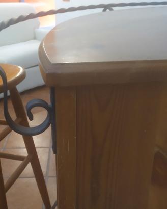 ANGOLO BAR E LAMPADARIO