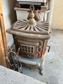 Stufa a legno d epoca