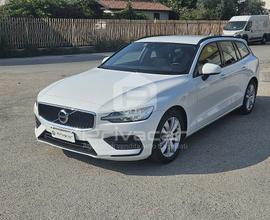 VOLVO V60 B4 (d) Geartronic Momentum Business