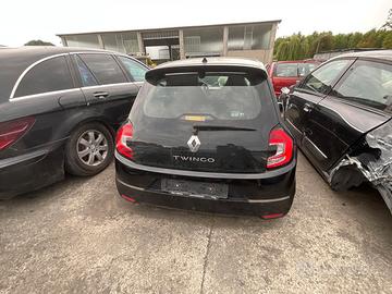 PORTELLONE POSTERIORE RENAULT TWINGO 2022 PER RICA