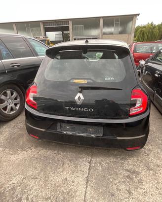 PORTELLONE POSTERIORE RENAULT TWINGO 2022 PER RICA