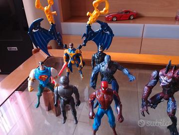 giocattoli marvel e dc comics