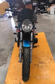 Moto Suzuki