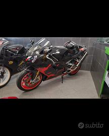 Aprilia Rsv 1000 Nera serie limitata  