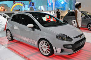 Grande Punto 1.9 Sport - 211 cc