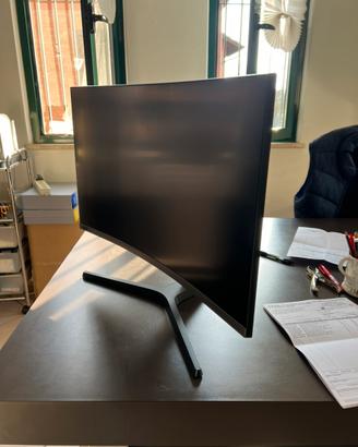 Monitor Led Samsung curvo 27 “ pollici