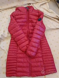 Piumino rosso Canadian peak mai indossato.