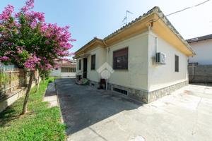CASA INDIPENDENTE A CASALE MONFERRATO