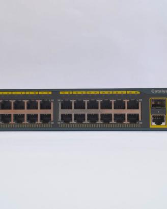 Switch Cisco Catalyst 2960 - 24 Porte con staffe