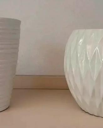 Coppia vasi ceramica bianca
