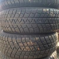 cerchi  e gomme 205/70r15