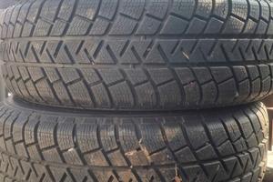 cerchi  e gomme 205/70r15