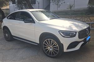 MERCEDES-BENZ GLC 220 D 4MATIC