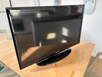Tv Samsung 32” Nera