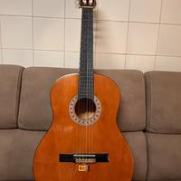 Chitarra Yamaha CS40