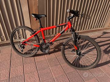 Bicicletta BTwin Rockrider 500  24’’ - 9/12 anni