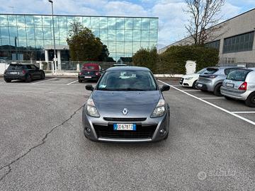 Renault Clio 1.2 16V 5 porte Luxe