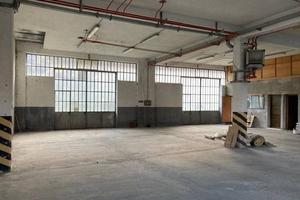 Immobile di 616 m² con 5 locali a Torre Pellice
